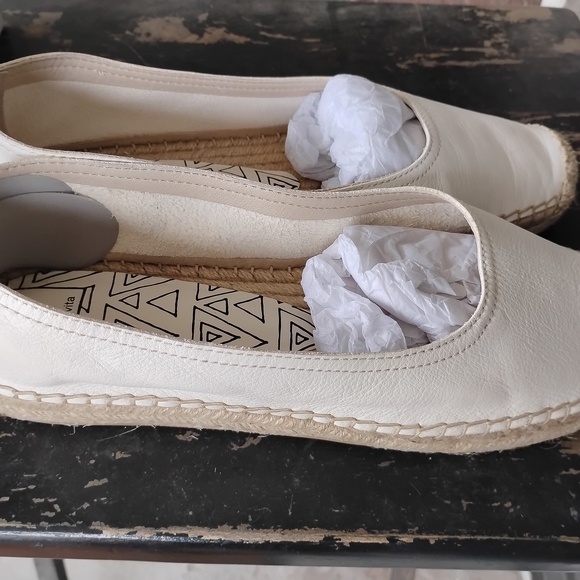 Dolce Vita Slip On Shoes Espadrilles - Picture 8 of 9